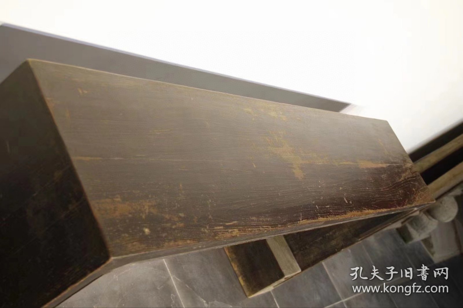 古玩旧藏清代榆木卷几 造型少见 尺寸长178宽36高81厘米