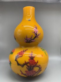 鸡油黄琉璃外画花瓶 尺寸如图