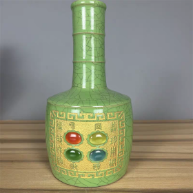 官窑鎏金花瓶