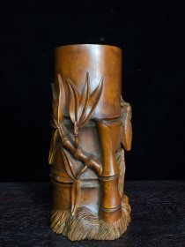 （亏本捡漏特价处理）黄杨木雕刻节节高升笔筒，高:13厘米，宽8厘米，重310克