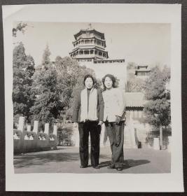 北京老照片，时期，北京万寿山留影