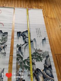 唐寅丝织品2张合售（春游女儿山，茅屋风清）每张102 × 31厘米，中国杭州都锦生丝织厂制。带轴\\\\原盒\\\\难得好品相