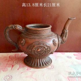 厚重龙纹铜壶9173