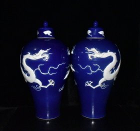 元代霁蓝釉留白堆雕龙纹梅瓶一对48×25
