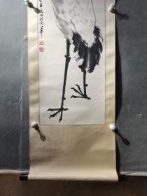 薛士圻，字千里，一九三五年生于浙江瑞安，北京中国画研究会优秀画家之一，一九六一年毕业于中央美术学院。画家于一九六六年和一代宗师齐白石老先生之孙女联姻，在这个世家中二十年来耳濡目染，加之天赋聪明，对齐派绘画有精湛研究并继承和发展。士圻专长大写意，薛士圻 国画 一幅（精品）尺寸100————33厘米