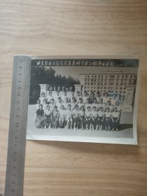 北京农业大学园艺系果林专业二班毕业留念1965年