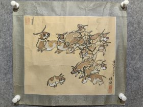 辽宁籍著名画家 巩俊侠 卫天霖教授弟子。 北京海外联谊会原理事 1932年生，辽宁阜新人，1955年毕业于北京师范大学美术系，曾任北京海外联谊会理事，北京市美术书法研究会秘书长，北京怀柔鳞龙山自然风景区艺术顾问兼总设计。自幼酷爱美术，从师著名油画大师卫天霖教授