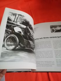 7 Harley Davidson : the living legend 哈雷戴维森不仅仅是一辆摩托车。哈雷戴维森已经与美国梦联系在一起了