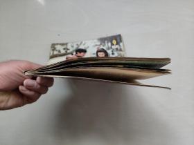 16开老杂志《大众电影》1982年第9期,1982.9,中插剧照《一盘没有下完的棋》,详见图片及描述,A