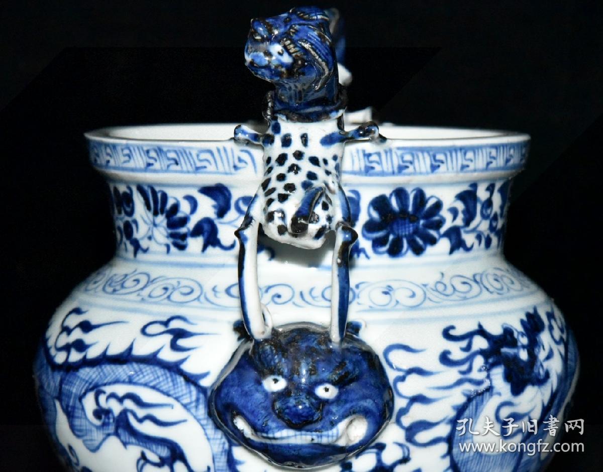 点击查看原图 元青花龙纹兽头香炉    古玩古董老瓷器收藏   21x20