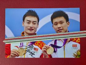 伦敦奥运会跳水奥运冠军秦凯签名照片128121