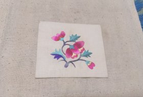 一个精美的绣品