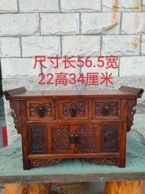 花梨木翘头三连橱，做工精致，高端大气上档次，完好，尺寸如图