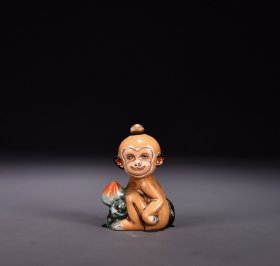 旧藏清粉彩猴子鼻烟壶