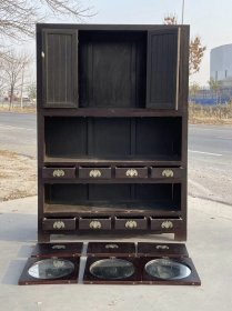 拆迁偶得，楠木书橱，原装白铜铜件，全品包老