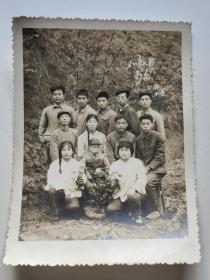 1978年合影老黑白照片，10.5公分
