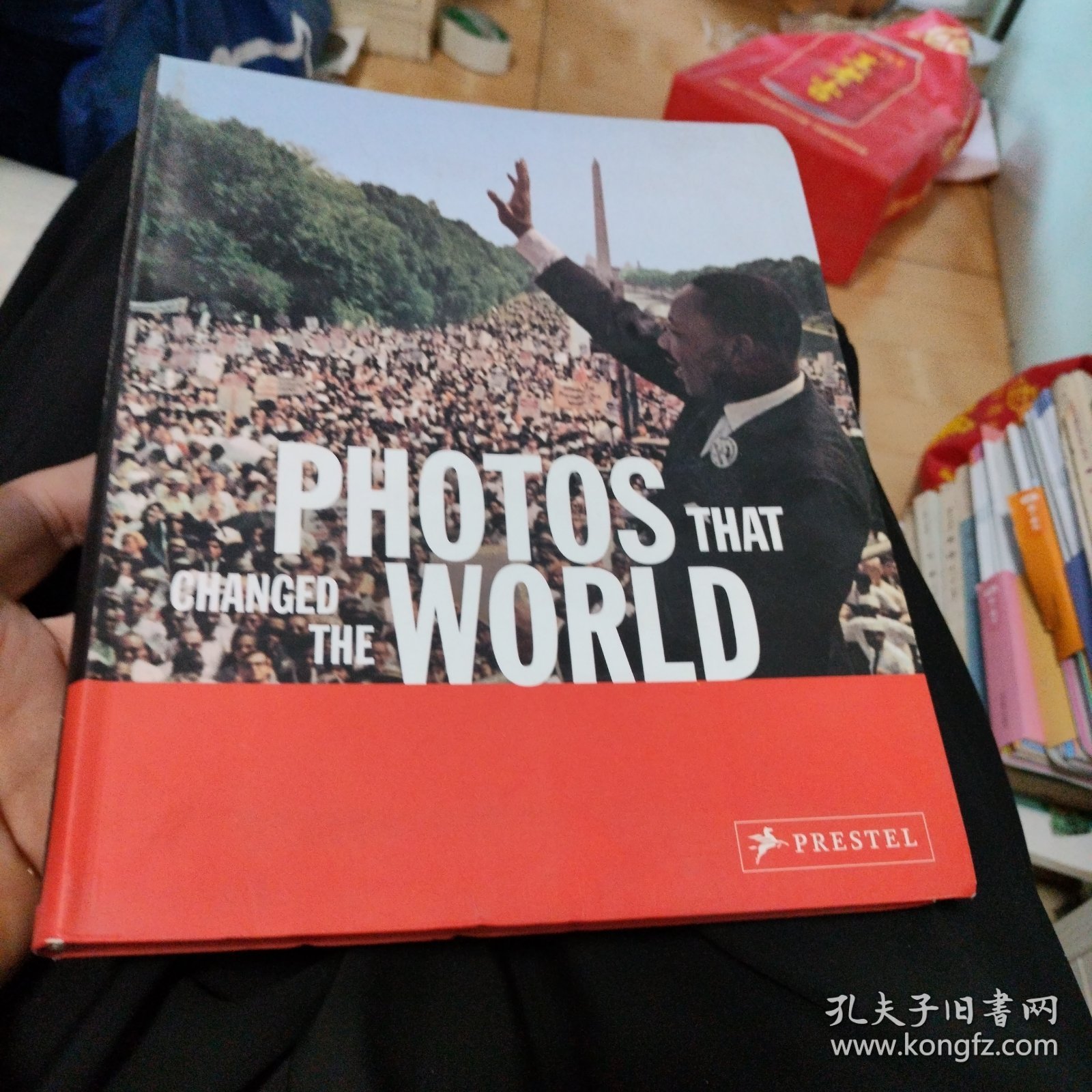 点击查看原图 改变世界的照片 Photos That Changed the World 英文摄影纪实