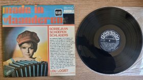 bobbejaan  轻音乐 
黑胶唱片LP12寸（第一首盘面有凸显）
多买多优惠。谢谢。