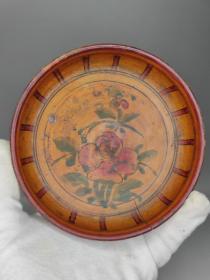 清代山西漆器供盘，五台山特有的供盘，一线收回。直径13cm 高3.5cm。