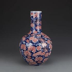 清青花釉里红天球瓶