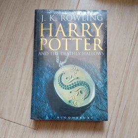 Harry Potter and the Deathly Hallows 哈利波特与死亡圣器 【英文版】