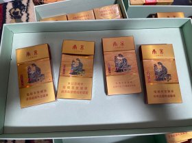 烟标：3D红楼梦李纨课子