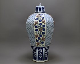 元青花釉里红浮雕葡萄纹梅瓶 古玩古董古瓷器老货收藏