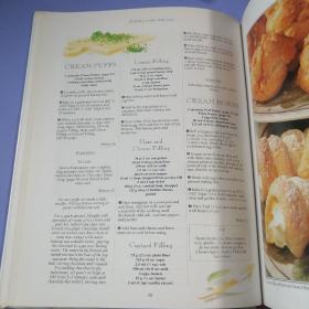 THE  COMPLETE  BOOK  OF  BAKING（精装16开）