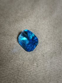 巴西宝石界面，巴西海蓝宝，海蓝宝石象征沉着、勇敢和聪明。戒面宝石规格：14*10*6mm ​
