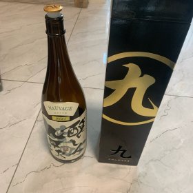 日本清酒装饰酒瓶九