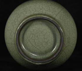 官窑胆瓶，高22.5×13厘米