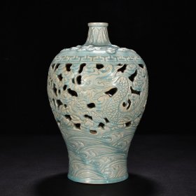 宋汝窑天青釉镂空云龙纹梅瓶古董古玩古瓷器收藏