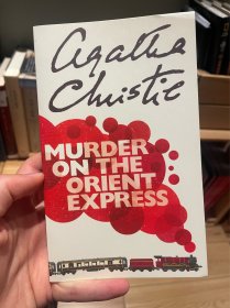 Murder on the Orient Express：(Hercule Poirot) (Paperback)东方快车谋杀案英文原版