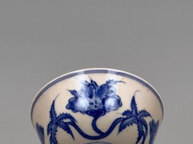 明成化红胎青花花卉纹杯5/9.5厘米