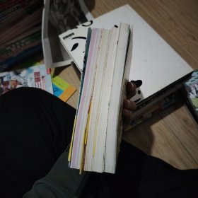 人气绘本天后高木直子作品典藏 一个人的第一次，一个人泡澡，一个人上东京，一个人住第五年 四本合售