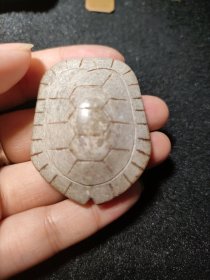 古玉龟背