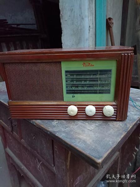 50年代熊猫收音机