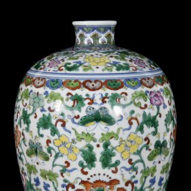 清雍正斗彩花卉纹梅瓶一对；33x16厘米