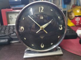 钻石牌闹钟/老闹表(二手商品，收藏佳品)走针准