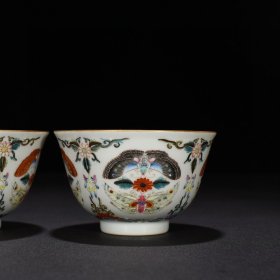 清道光粉彩团蝶花卉纹碗 7*12厘米