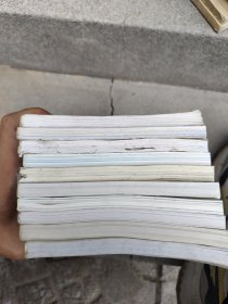 九年义务教育课程标准实验教科书：语文（一年级下册、三年级下册、四年级上下册、五年级下册、六年级上下册、七年级上册、八年级上册、九年级下册）（共10本合售）（一年级下册有两处笔记）