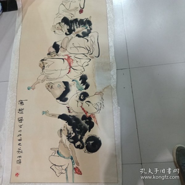 人物简介画家王铭：河南开封人，1942年生，1965年毕业河南省工艺美术学校国画专业，67年毕业于河南大学美术学院国画专业，近40余年一直从事于美术教育工作。河南省美协会员，开封市美协会员，现为中国书画艺术家创作中心理事，河南省人大书画研究院理事，开封市工艺美术厂书画院副院长，豫东新工笔画研究院特聘画家