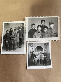 一组军人全家福照片、底片（50年代到70年代）