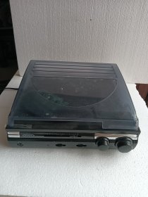 下乡收到出口留声机，日本的，品相如图，