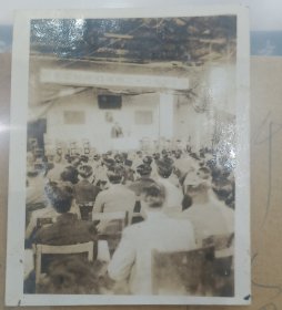 浙江大学22周年校庆老照片。