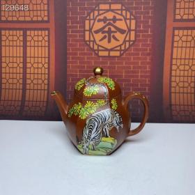 品名：虎啸
底款：金鼎商标