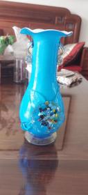 八十年代博山美术琉璃厂花瓶一只，高约26cm
