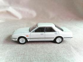 Norev 品牌 1988年 Nissan Cima 日产 西玛 合金车模 汽车模型 1：43