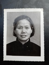 《老照片》1970年代的中年妇女