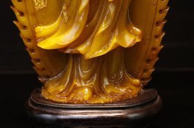 精品田黄石(尚均作)“背光观世音菩萨”佛像摆件 尺寸：高38cm宽18cm 重6.4斤